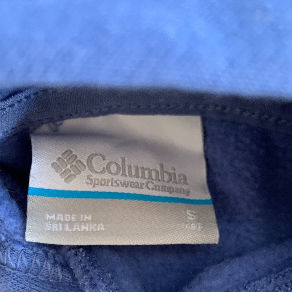 Zip up sweatshirts and Columbia hoodie. Size small. - Picture 3 of 7